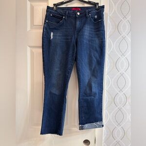 Jennifer Lopez dark wash size 10 capri jeans